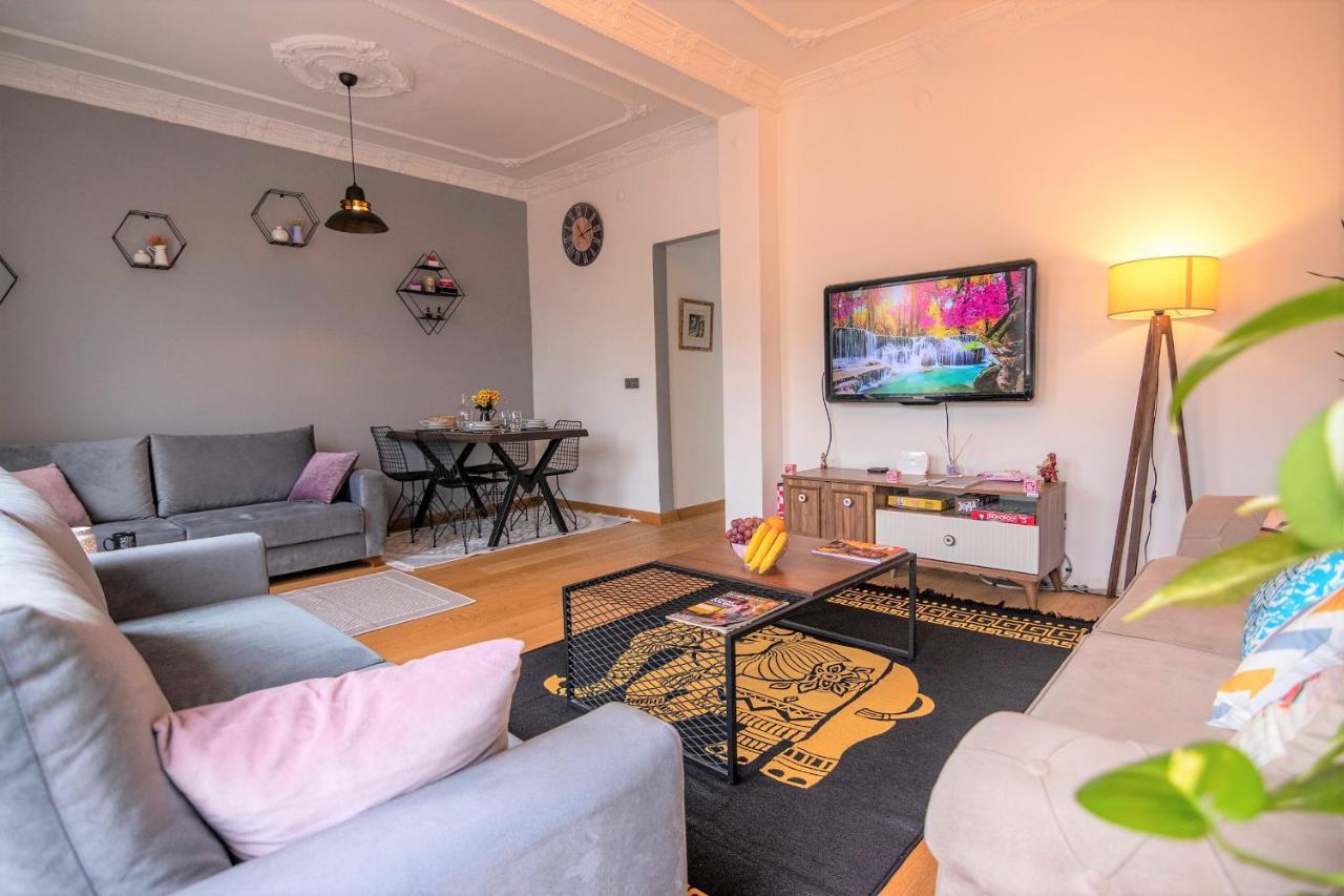 Taksim Roya -center Of The Apartament *