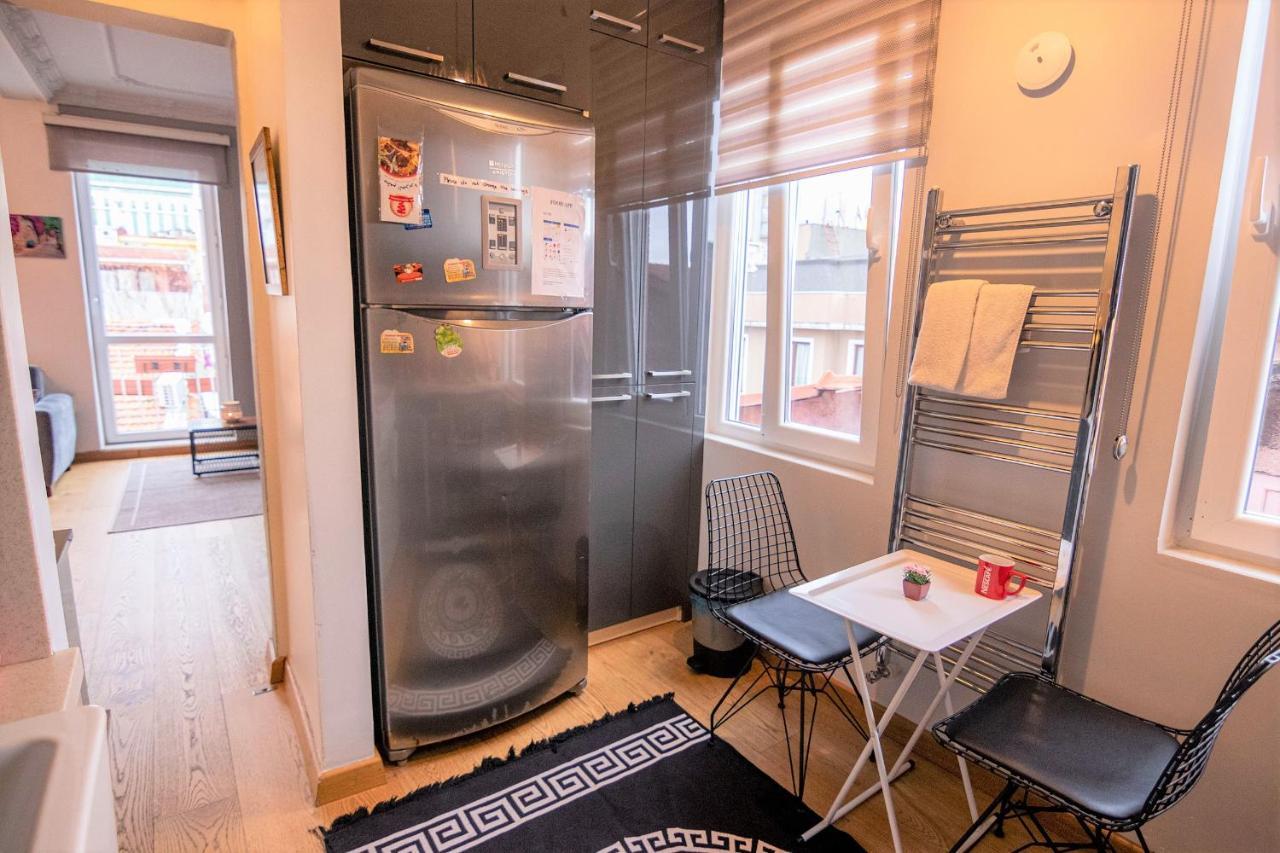 Taksim Roya -center Of The Apartament *