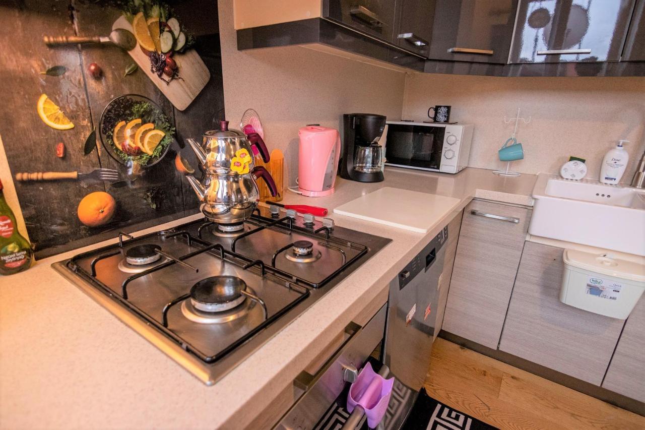 Taksim Roya -center Of The Apartament