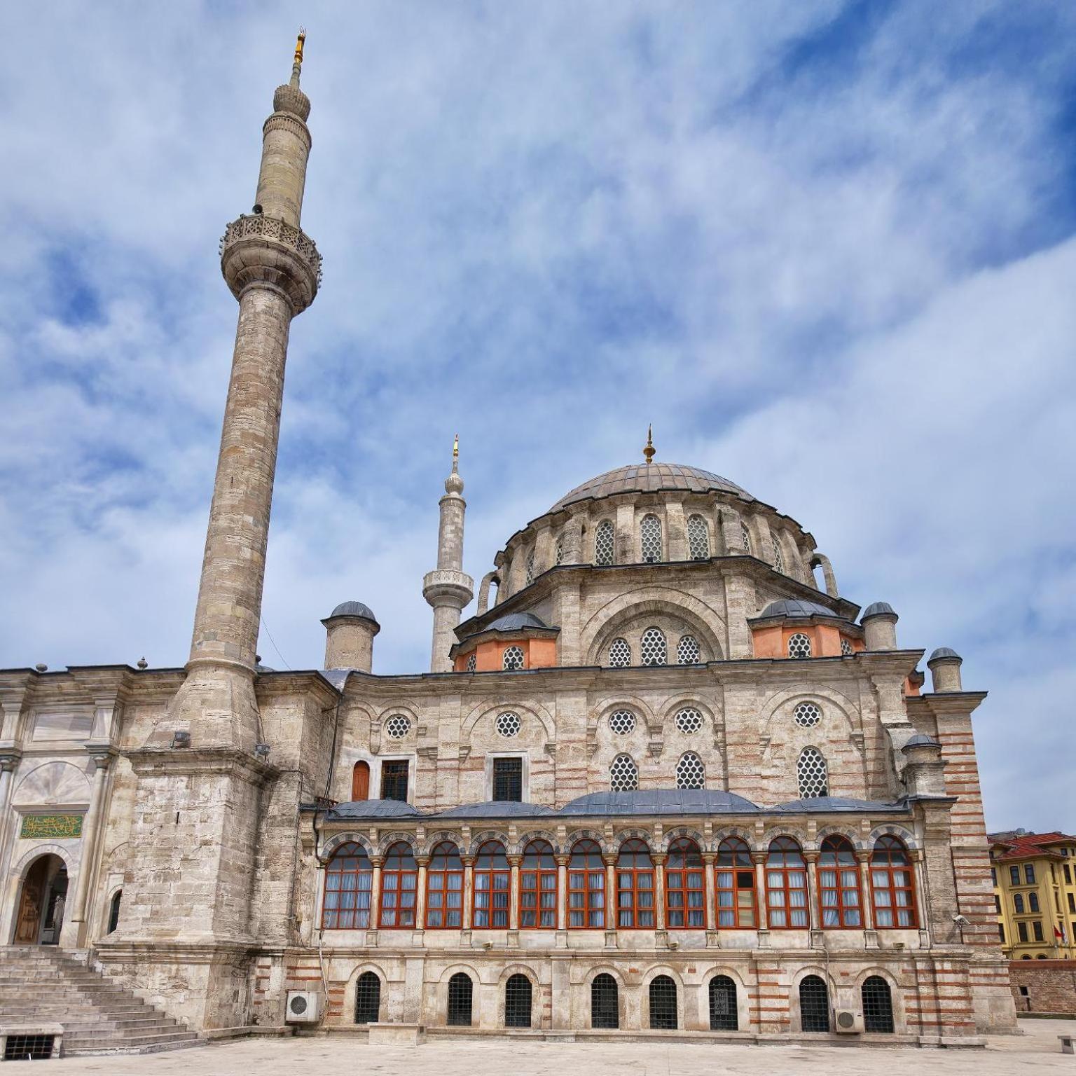 Apartament Taksim Roya -center Of The *